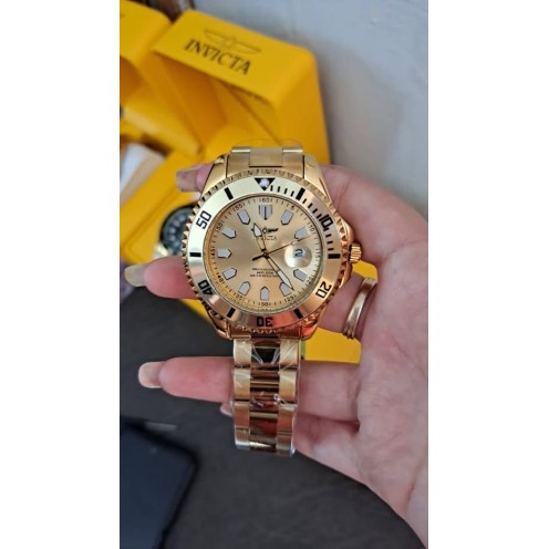 Invicta Men's Pro Diver 46mm Stainless Steel Quartz Watch, Gold (Model: 46902)